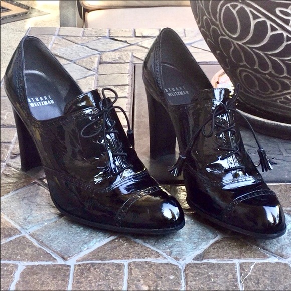 Stuart Weitzman Shoes - STUART WEITZMAN🏆Black Patent Leather Oxford Heels